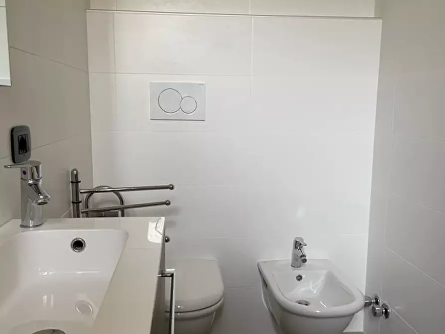 Immagine 10 di Camera in affitto  in via dei Michei a Trento