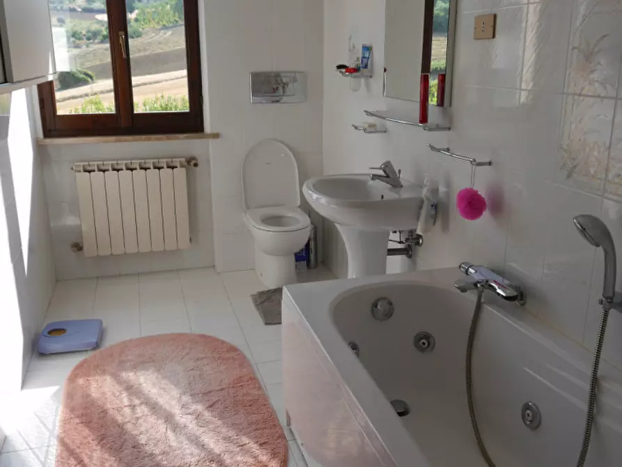 Immagine 15 di Casa indipendente in vendita  in STRADADA PROVINCIALE corinaldo a Corinaldo