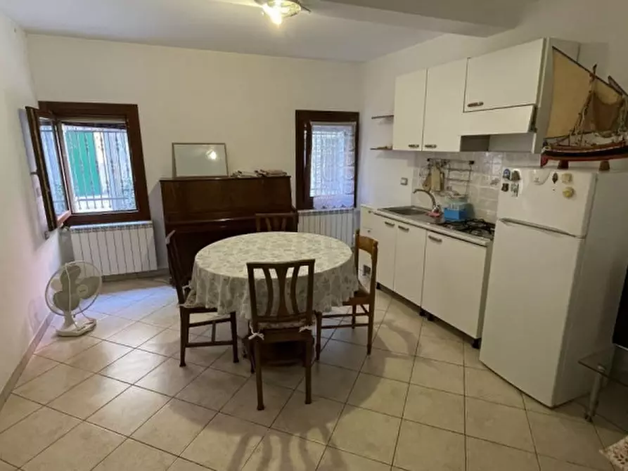 Immagine 12 di Casa indipendente in vendita  in Calle Airoldi a Chioggia