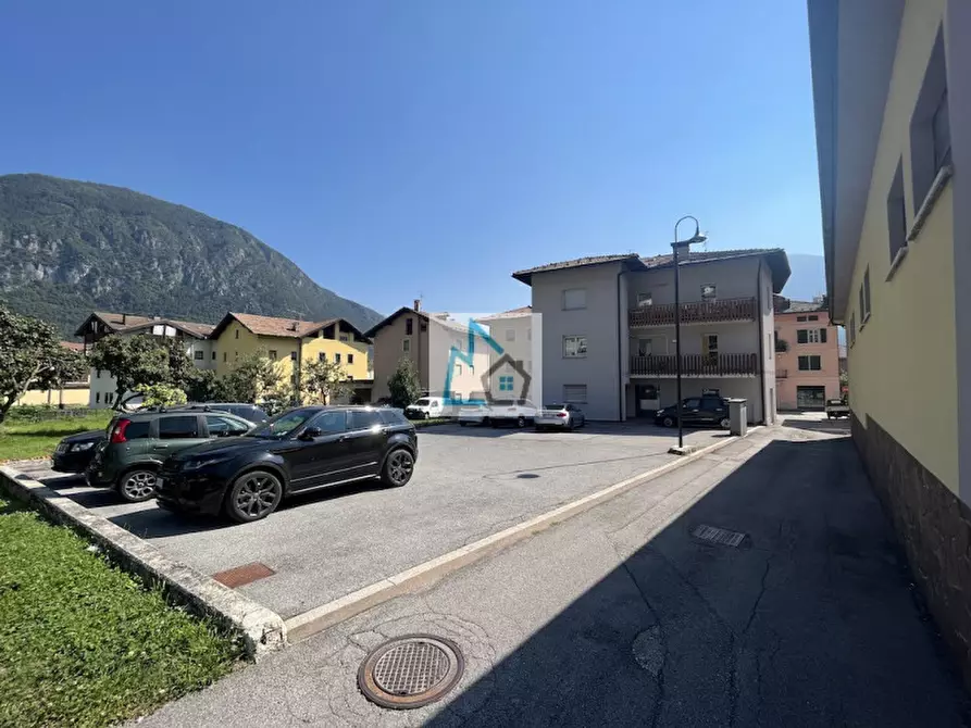 Immagine 6 di Ufficio in vendita  in Via 3 Novembre a Tione Di Trento