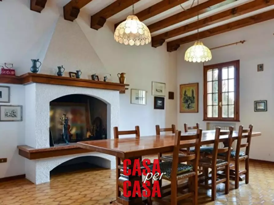 Immagine 4 di Casa indipendente in vendita  in Viale delle Industrie a Sant'elena