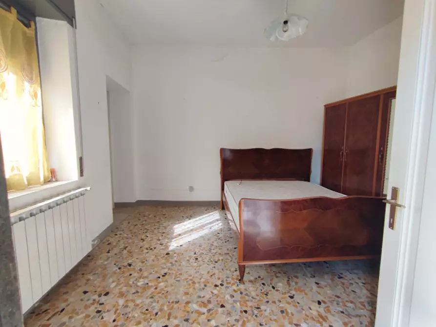 Immagine 6 di Rustico / casale in vendita  in Via 24 Maggio a Lonato del Garda