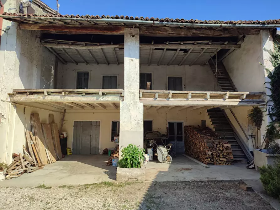 Immagine 12 di Rustico / casale in vendita  in Via 24 Maggio a Lonato del Garda