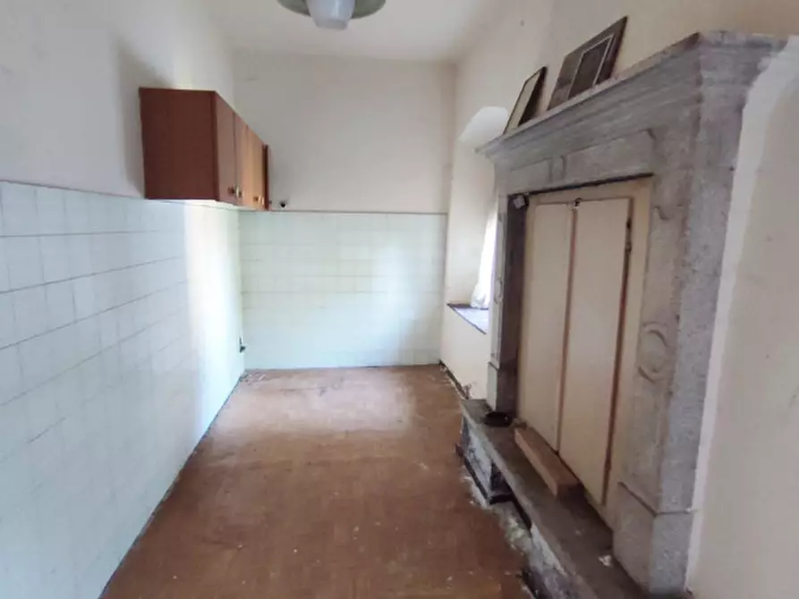 Immagine 16 di Rustico / casale in vendita  in Via 24 Maggio a Lonato del Garda