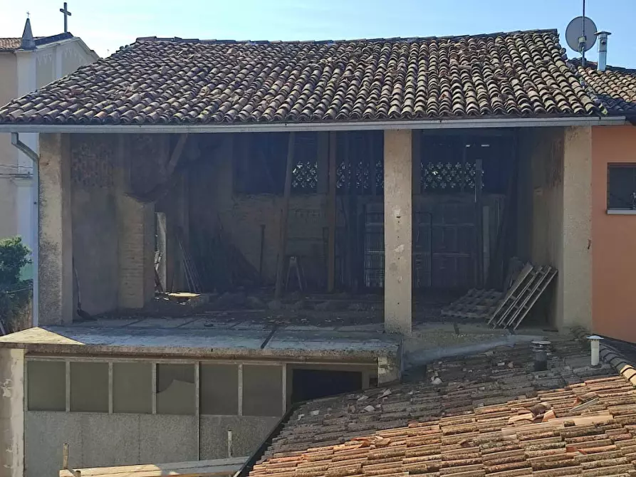 Immagine 22 di Rustico / casale in vendita  in Via 24 Maggio a Lonato del Garda
