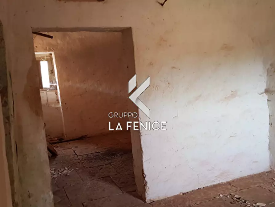 Immagine 17 di Rustico / casale in vendita  in contrada Vecchio a Noci