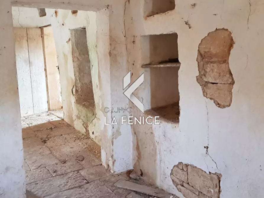 Immagine 19 di Rustico / casale in vendita  in contrada Vecchio a Noci