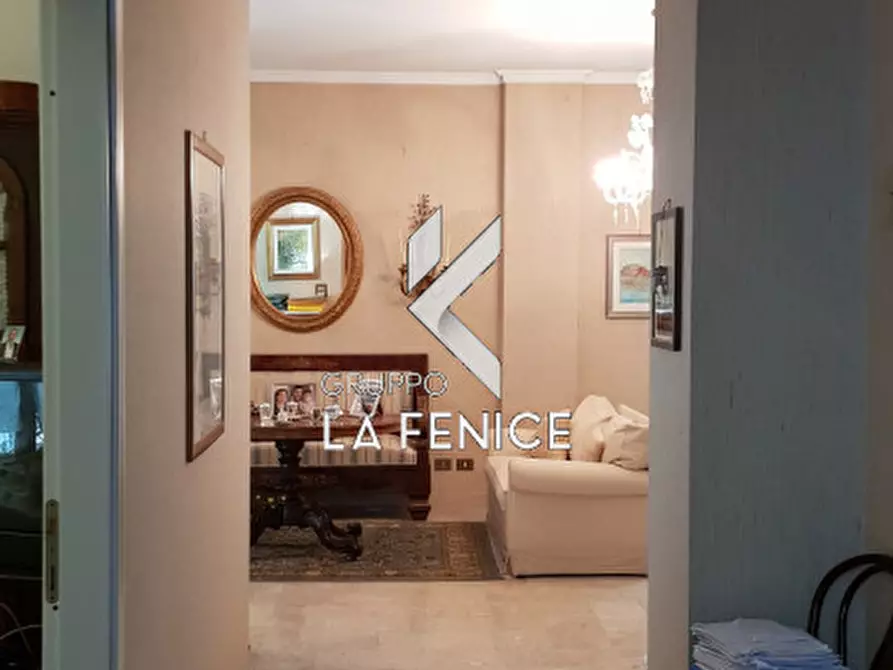 Immagine 5 di Appartamento in vendita  in via Don Primo Mazzolari a Locorotondo