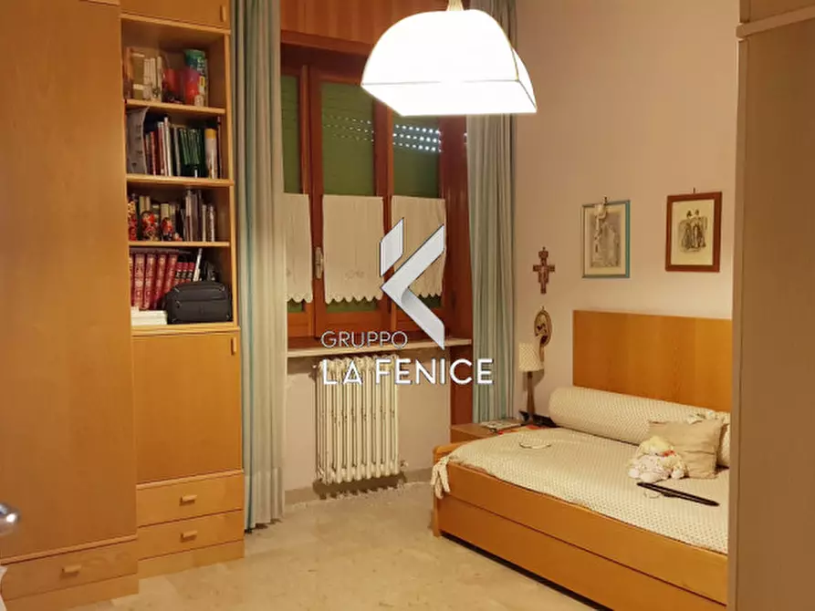 Immagine 14 di Appartamento in vendita  in via Don Primo Mazzolari a Locorotondo