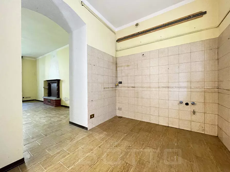 Immagine 4 di Appartamento in vendita  in piazza san pietro 8 a Gargallo