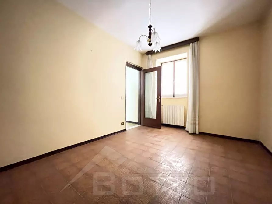 Immagine 9 di Appartamento in vendita  in piazza san pietro 8 a Gargallo