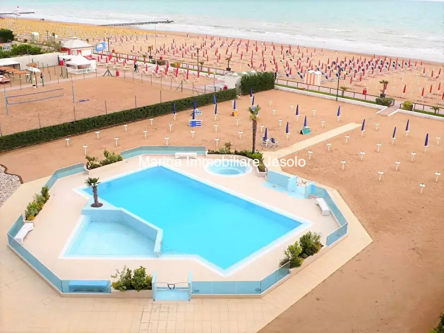 Immagine 2 di Appartamento in vendita  in Piazza Milano a Jesolo