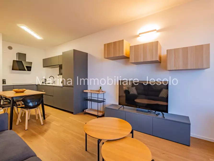 Immagine 3 di Appartamento in vendita  in Piazza Milano a Jesolo