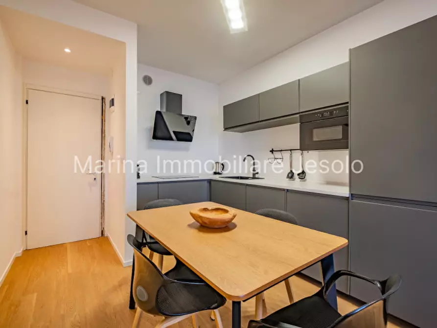 Immagine 8 di Appartamento in vendita  in Piazza Milano a Jesolo