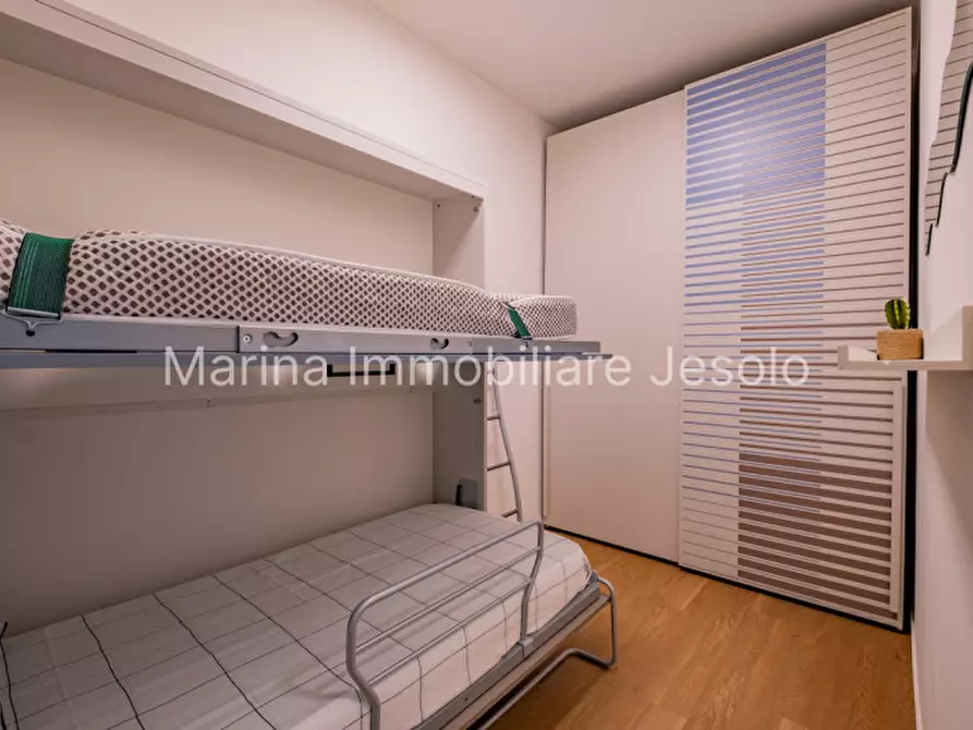 Immagine 18 di Appartamento in vendita  in Piazza Milano a Jesolo