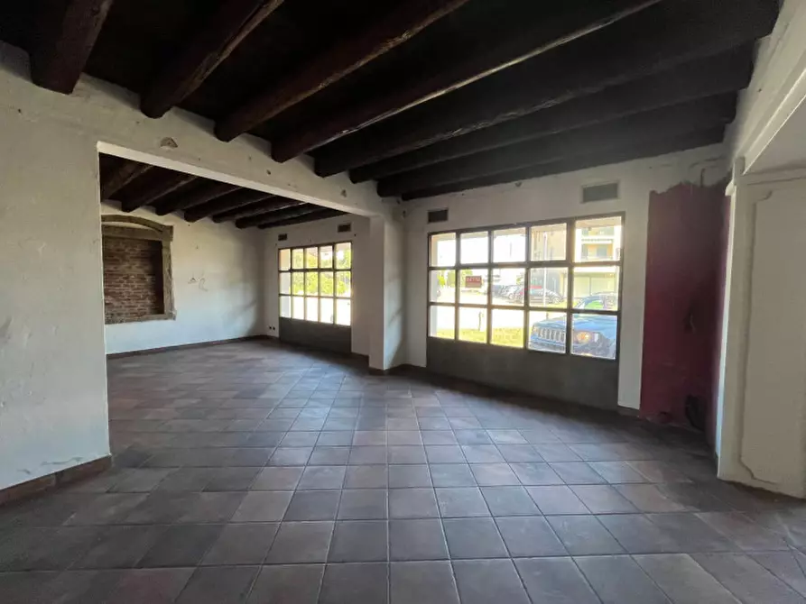 Immagine 5 di Negozio in vendita  in via Giuseppe Martignon a Mestrino