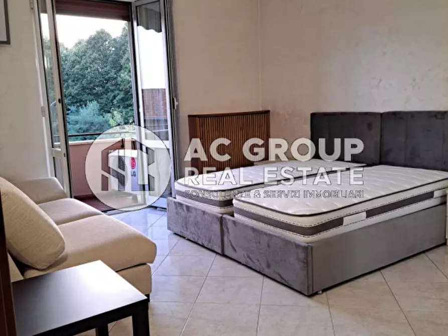 Immagine 11 di Camera in affitto  in Via Volta a Saronno