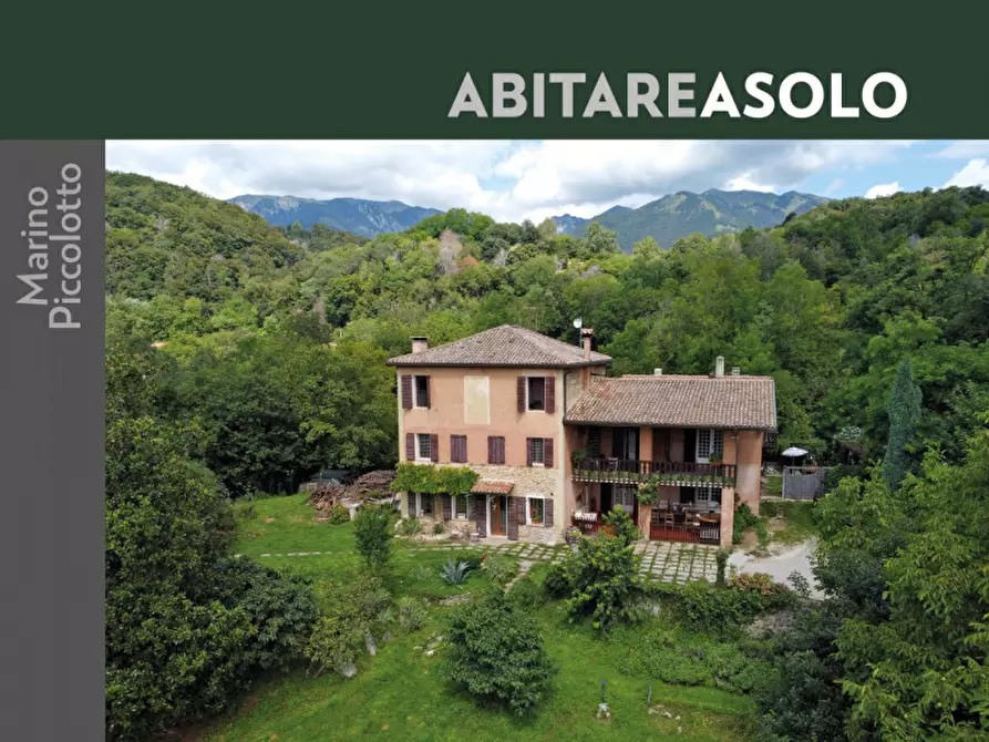 Immagine 1 di Villa in vendita  in via della Chiesa a Castelcucco