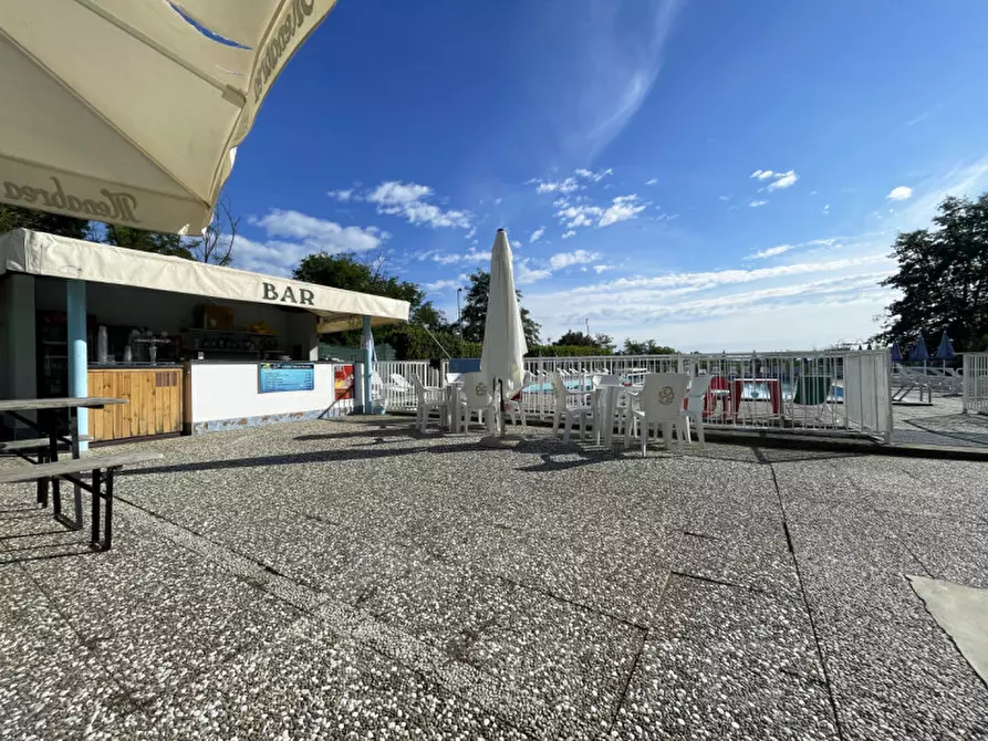 Immagine 24 di Attività commerciale in vendita  in via torino 145 a Cureggio