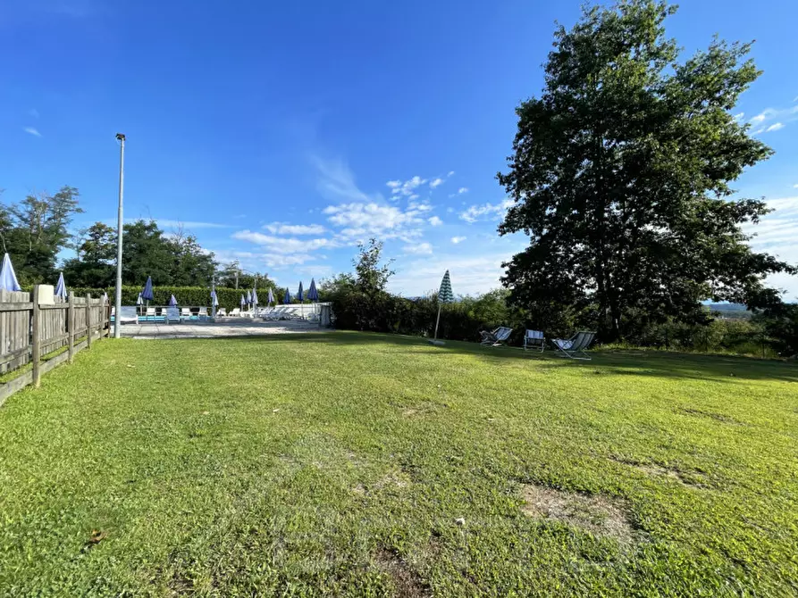 Immagine 29 di Attività commerciale in vendita  in via torino 145 a Cureggio