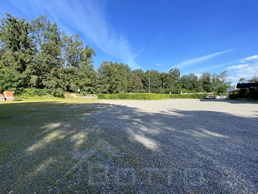 Immagine 30 di Attività commerciale in vendita  in via torino 145 a Cureggio