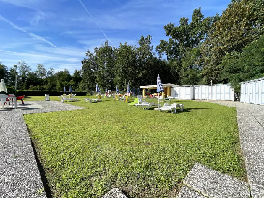 Immagine 32 di Attività commerciale in vendita  in via torino 145 a Cureggio