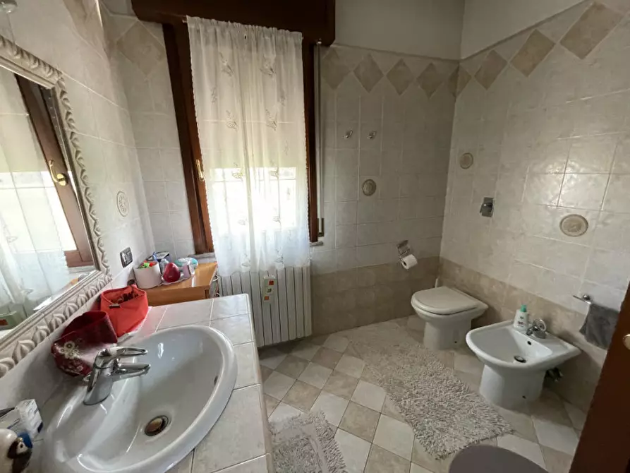 Immagine 20 di Casa bifamiliare in vendita  a Suzzara