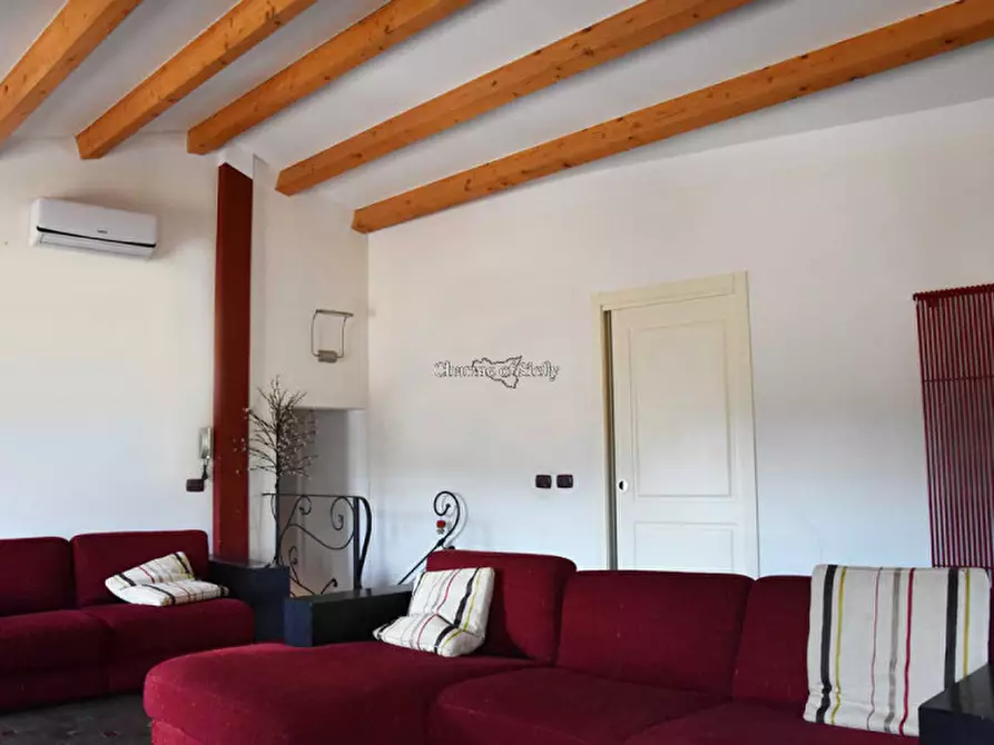 Immagine 50 di Casa indipendente in vendita  in via chiasso guerra a Ragusa