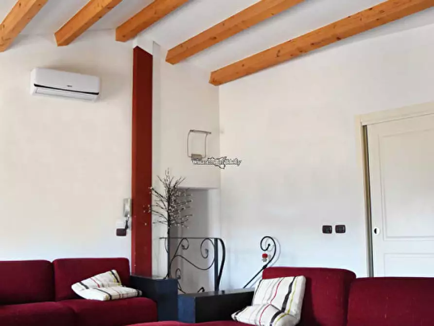 Immagine 53 di Casa indipendente in vendita  in via chiasso guerra a Ragusa