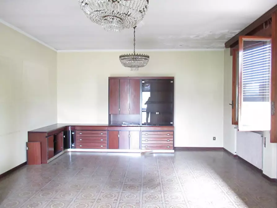 Immagine 20 di Casa indipendente in vendita  a Spresiano