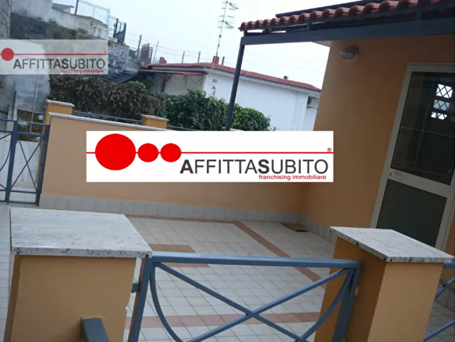 Immagine 4 di Villa in affitto  in via Camaldolilli 141 a Napoli