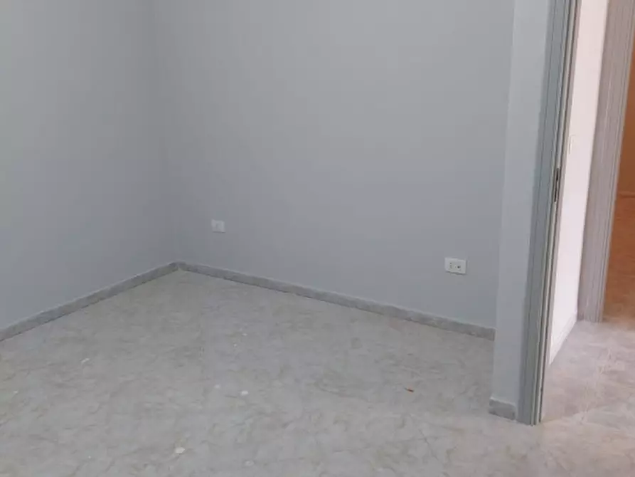 Immagine 15 di Villa in affitto  in via Camaldolilli 141 a Napoli