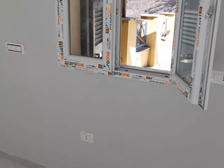 Immagine 24 di Villa in affitto  in via Camaldolilli 141 a Napoli