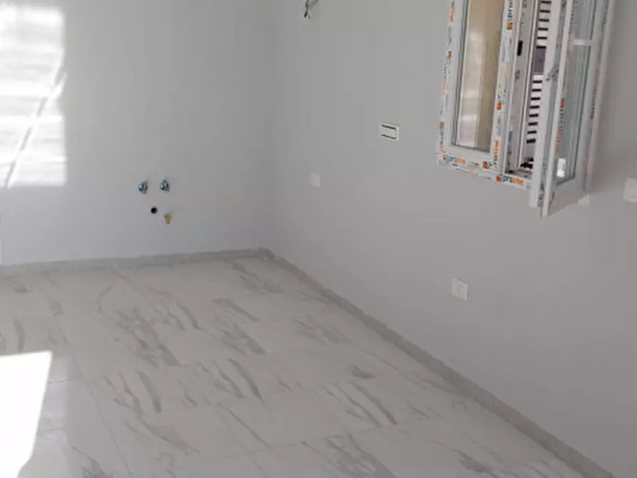 Immagine 25 di Villa in affitto  in via Camaldolilli 141 a Napoli