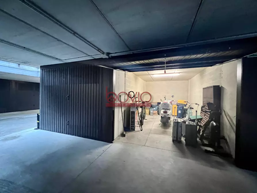 Immagine 1 di Garage in vendita  in VIA XXV APRILE 66BIS a San Mauro Torinese