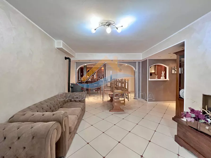 Immagine 8 di Villa in vendita  in Strada Volta a Monzambano