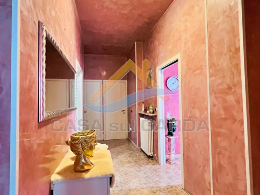 Immagine 27 di Villa in vendita  in Strada Volta a Monzambano