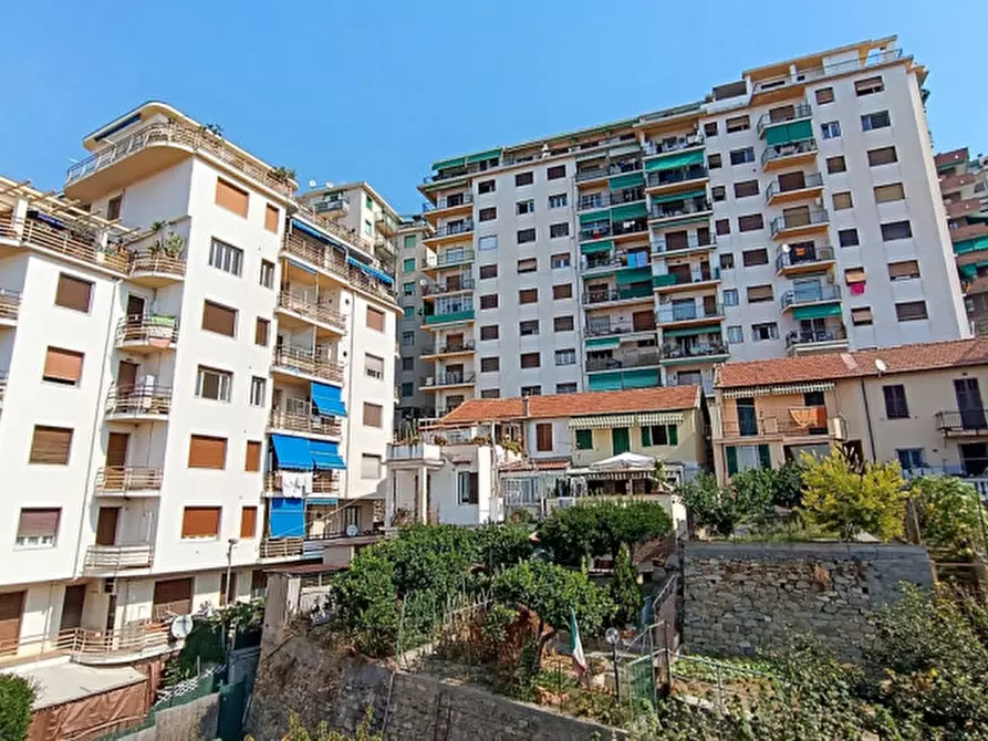 Immagine 12 di Attico in vendita  in Via martiri della Libertà a San Remo