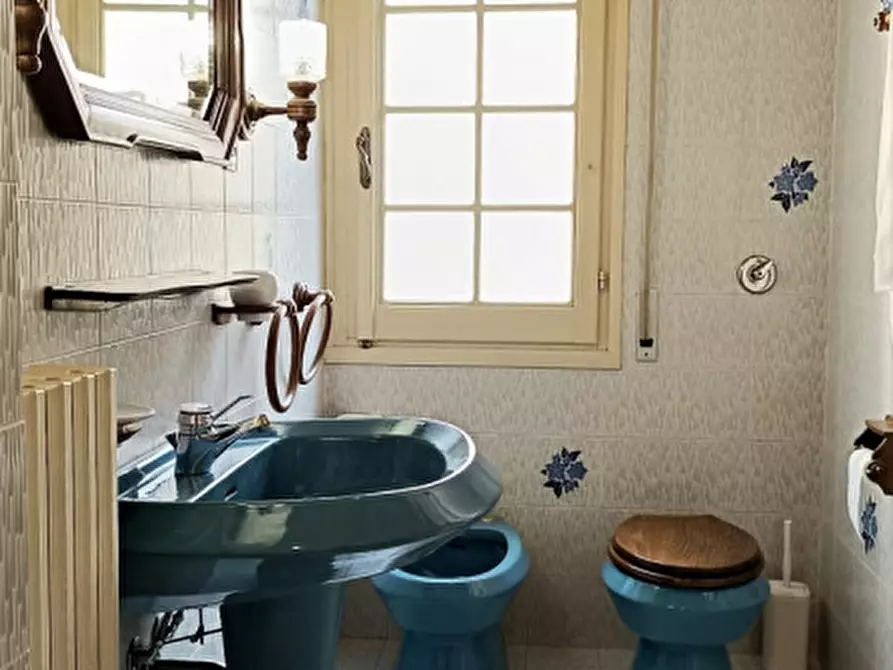 Immagine 21 di Attico in vendita  in Via martiri della Libertà a San Remo