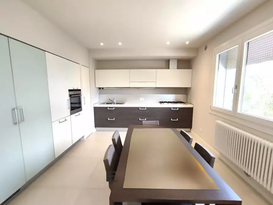 Immagine 3 di Appartamento in vendita  in Via Roma a Gaiarine