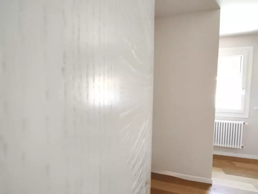 Immagine 11 di Appartamento in vendita  in Via Roma a Gaiarine