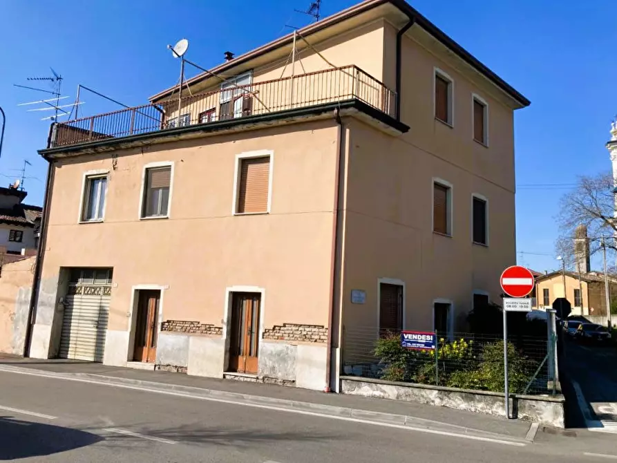 Immagine 3 di Casa indipendente in vendita  in viale stazione, 3 a Calvisano