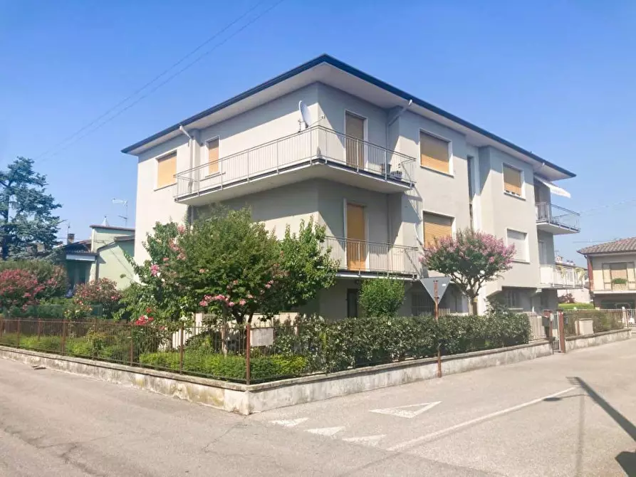 Immagine 2 di Appartamento in vendita  in VIA CIDNEO, 17 a Calvisano