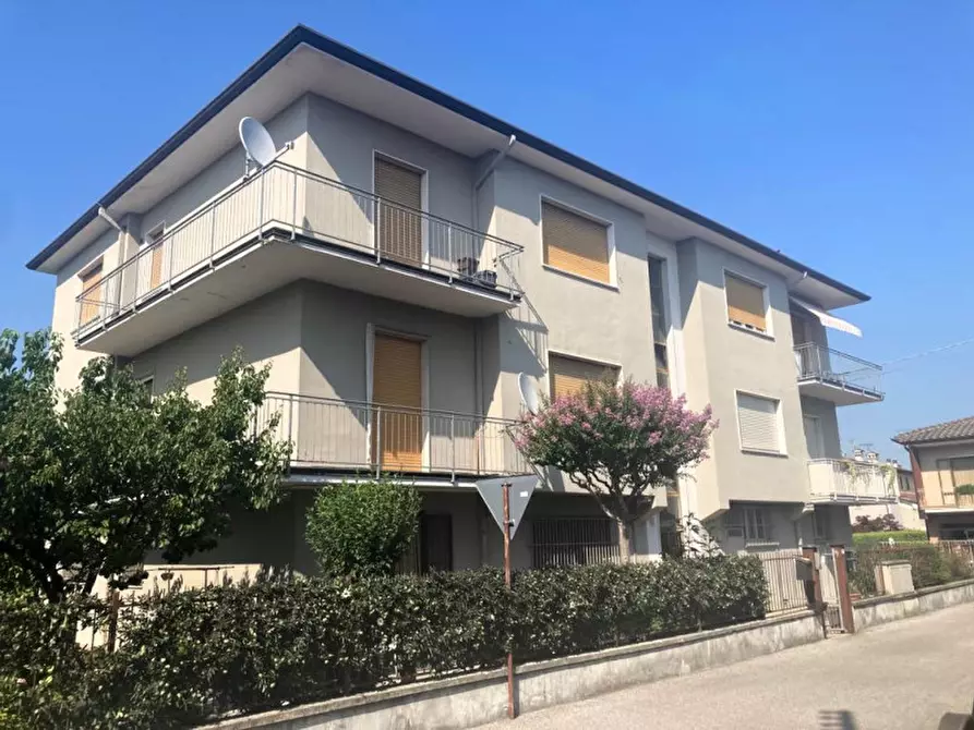 Immagine 17 di Appartamento in vendita  in VIA CIDNEO, 17 a Calvisano