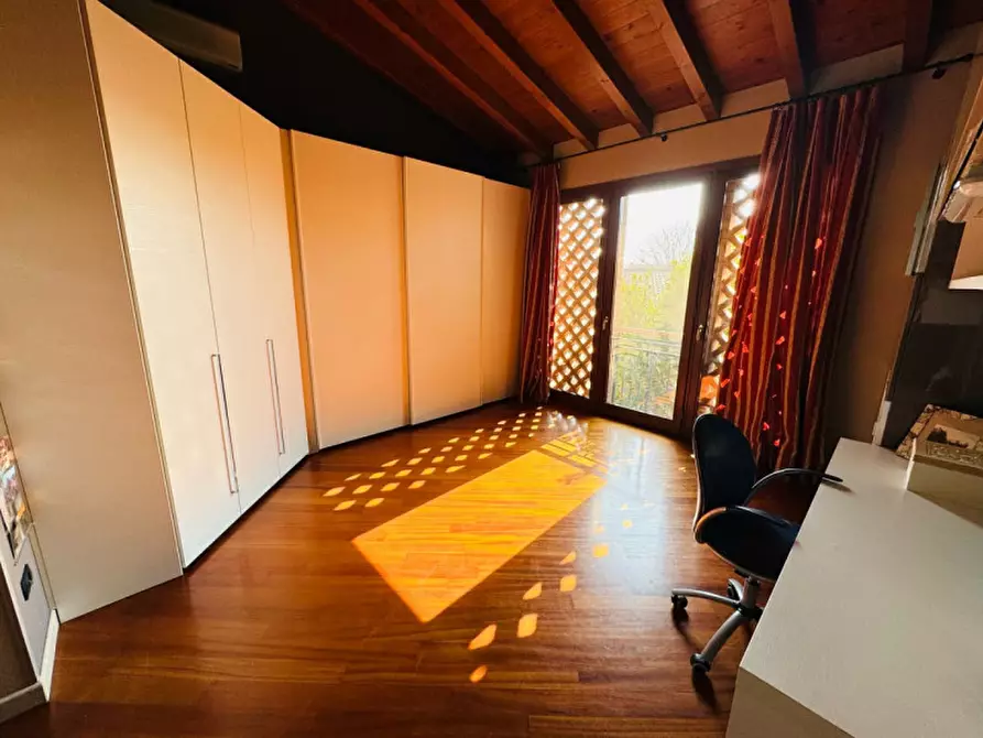 Immagine 25 di Villa in vendita  in VIA MONS. GIUSEPPE FIORINI, 1 a Calvisano