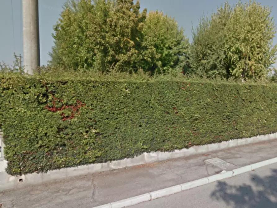 Immagine 12 di Terreno in vendita  in VIA ALDO MORO, SNC a Visano