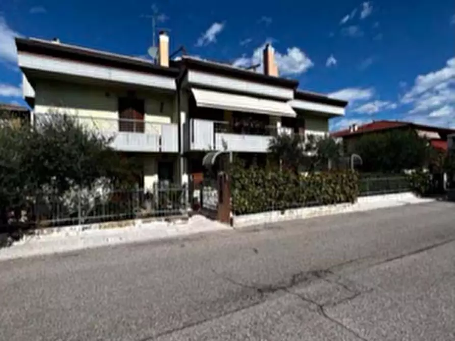 Immagine 1 di Appartamento in vendita  in VIA COL DI LANA 5/A a San Martino Buon Albergo