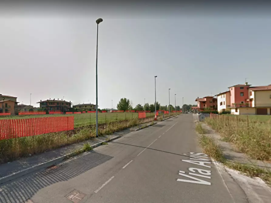 Immagine 2 di Terreno in vendita  in VIA AVIS a Calvisano