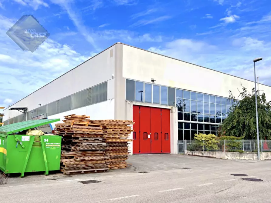Immagine 1 di Capannone industriale in vendita  in Via Keplero, 21 a Malo