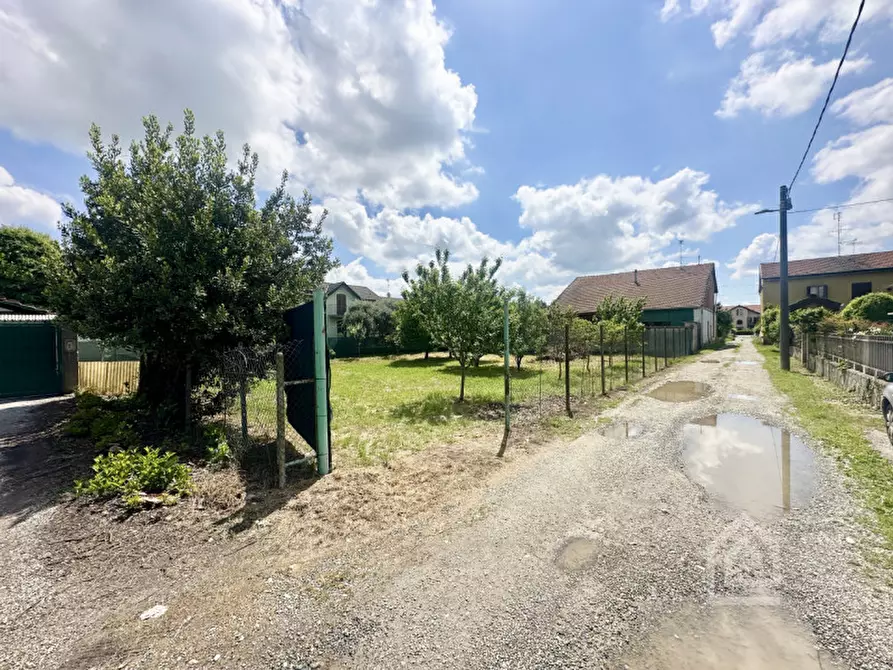 Immagine 11 di Terreno in vendita  in Via Santa Maria 36 a Chivasso